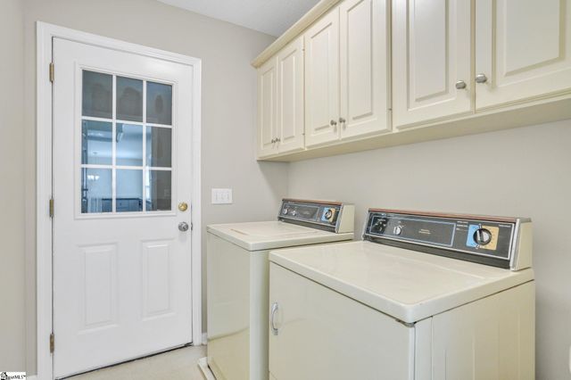 1370 Bishop Road, Inman, SC 29349