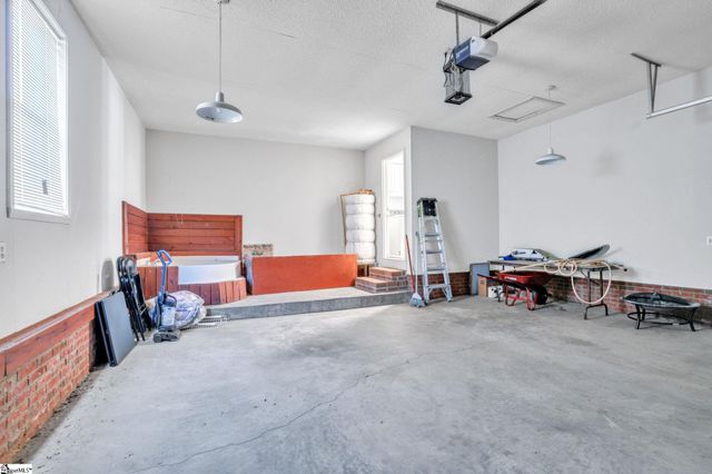 1370 Bishop Road, Inman, SC 29349