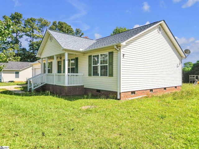 1370 Bishop Road, Inman, SC 29349