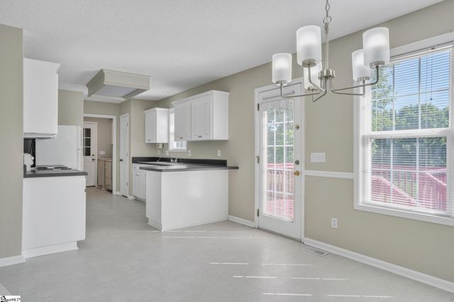1370 Bishop Road, Inman, SC 29349