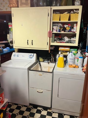 63150 Mound Rd Road, Washington Twp, MI 48095