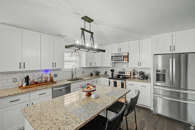 1667 W 900 S, Lehi, UT 84043