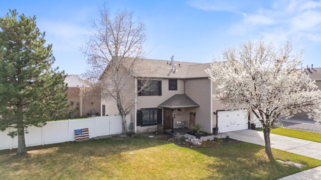 1667 W 900 S, Lehi, UT 84043