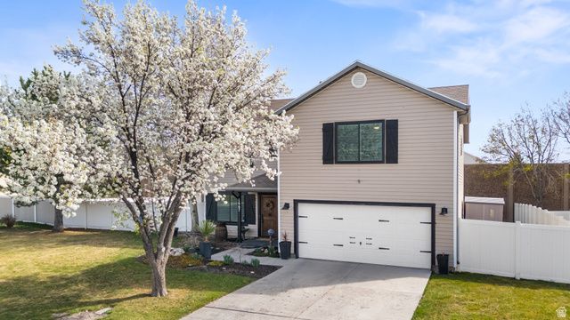 1667 W 900 S, Lehi, UT 84043