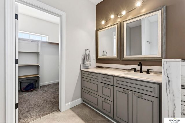 9511 Southern Sky Road, Lincoln, NE 68505