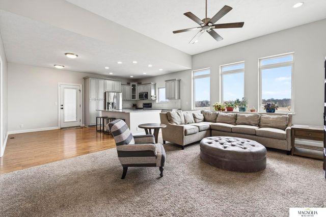 9511 Southern Sky Road, Lincoln, NE 68505