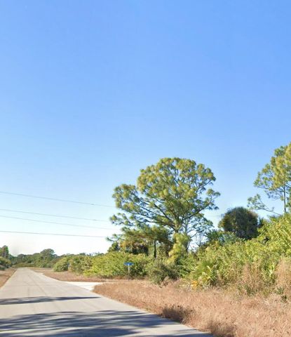 723 Bianca Avenue S, Lehigh Acres, FL 33974