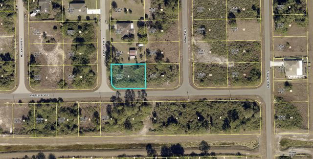 723 Bianca Avenue S, Lehigh Acres, FL 33974