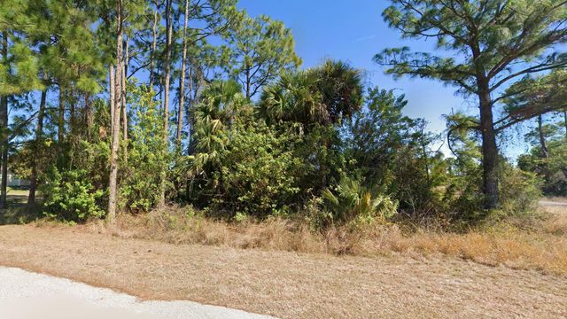 723 Bianca Avenue S, Lehigh Acres, FL 33974