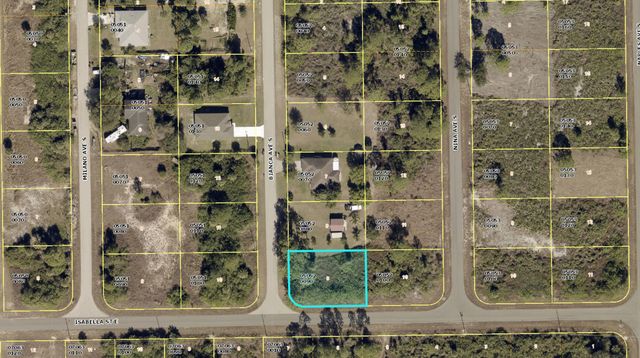723 Bianca Avenue S, Lehigh Acres, FL 33974