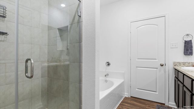 3923 Trail De Paris, New Braunfels, TX 78132