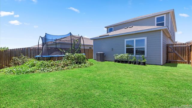 3923 Trail De Paris, New Braunfels, TX 78132