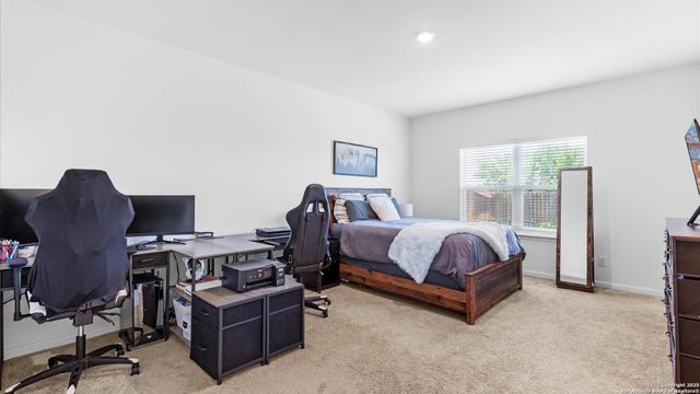 3923 Trail De Paris, New Braunfels, TX 78132