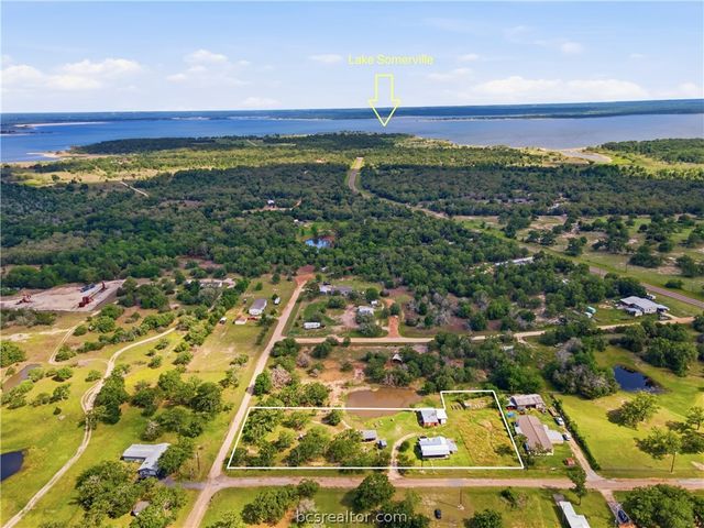 116 South Yaupon Drive, Somerville, TX 77879