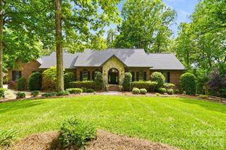 15026 Crooked Branch Lane, Charlotte, NC 28278