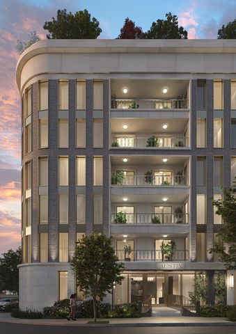 7829 Austin St Ph 2P, New York City, NY 11375