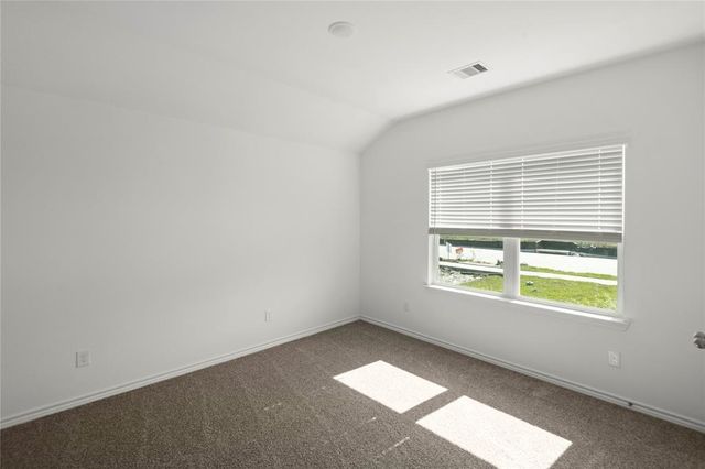 503 Oak Chase Avenue, Dayton, TX 77535