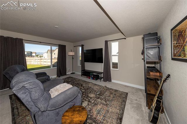 6950 Shunka Lane, Colorado Springs, CO 80925