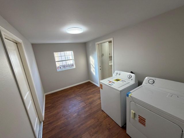 1554 Scharpe Street, Houston, TX 77023