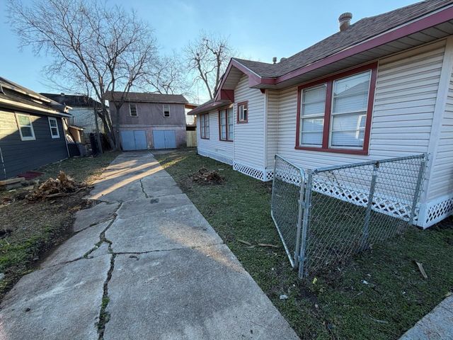 1554 Scharpe Street, Houston, TX 77023