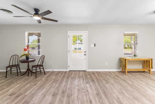 3000 Old Robinson Road, Waco, TX 76706