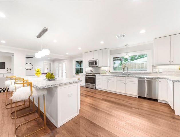 4309 Stillbrooke Drive, Houston, TX 77035
