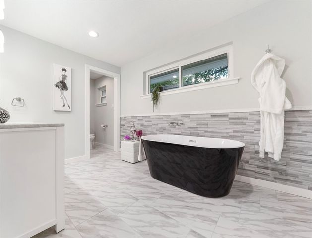 4309 Stillbrooke Drive, Houston, TX 77035
