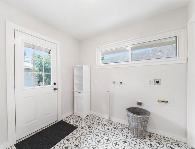 4309 Stillbrooke Drive, Houston, TX 77035
