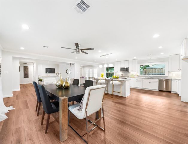 4309 Stillbrooke Drive, Houston, TX 77035