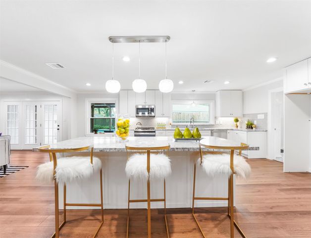 4309 Stillbrooke Drive, Houston, TX 77035