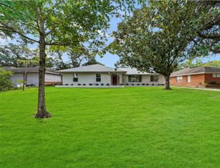 4309 Stillbrooke Drive, Houston, TX 77035