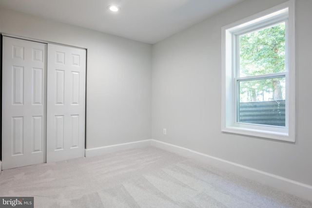 8822 SAUNDERS LN, Lanham, MD 20706