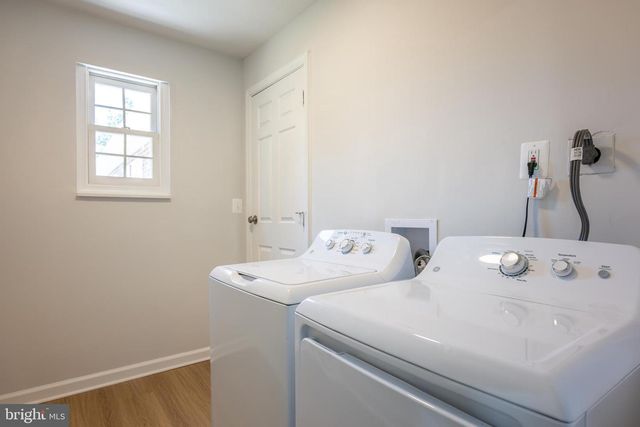 8822 SAUNDERS LN, Lanham, MD 20706
