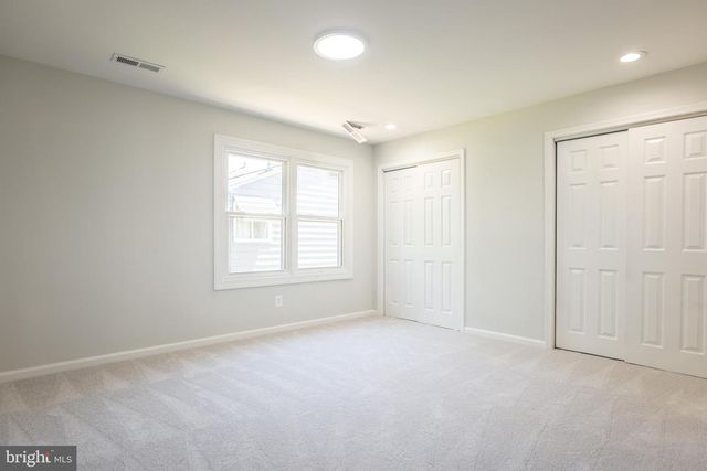 8822 SAUNDERS LN, Lanham, MD 20706