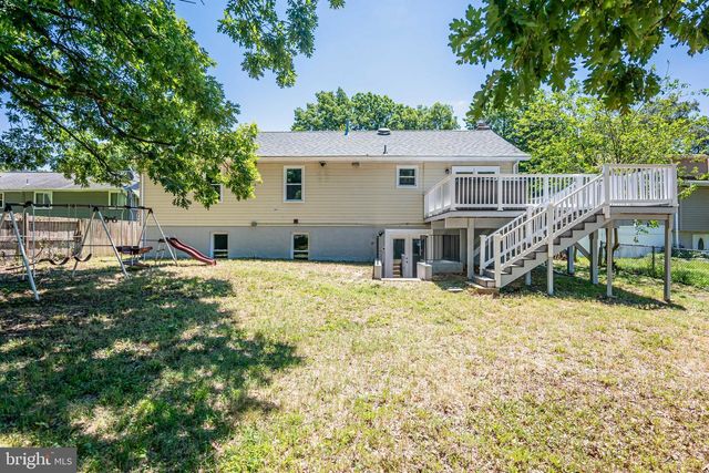 8822 SAUNDERS LN, Lanham, MD 20706