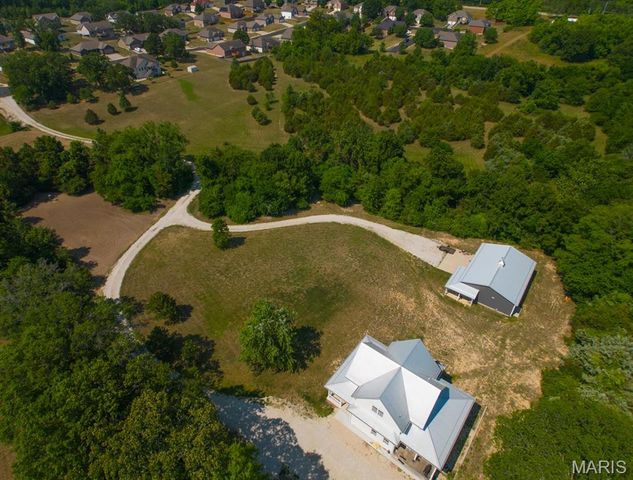 1335 Thomas Drive, Rolla, MO 65401