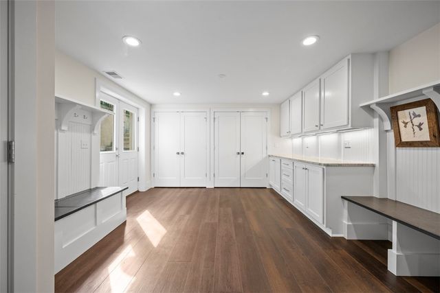 904 Champlain Place, Adams Twp, PA 15044