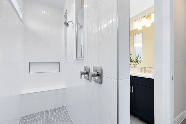 2090 BRANCHED OAK ROAD, St Cloud, FL 34771