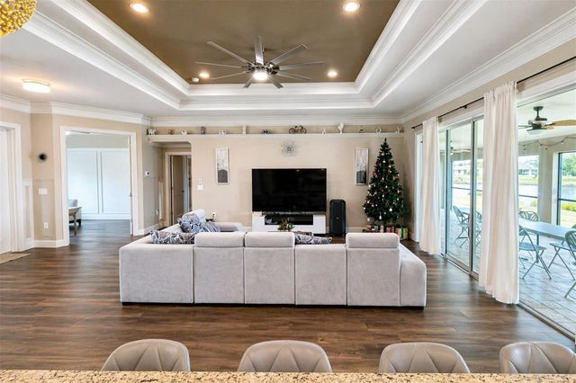 729 CRESTVIEW CIRCLE NW, Port Charlotte, FL 33948