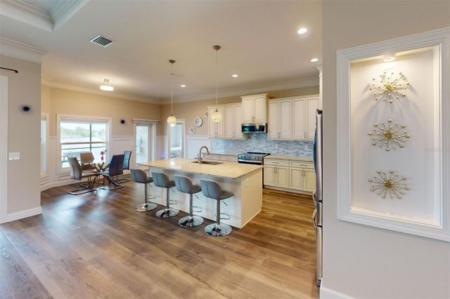 729 CRESTVIEW CIRCLE NW, Port Charlotte, FL 33948