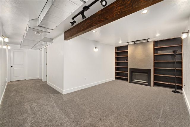 837 Avenue F, Billings, MT 59102