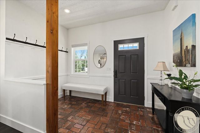 837 Avenue F, Billings, MT 59102