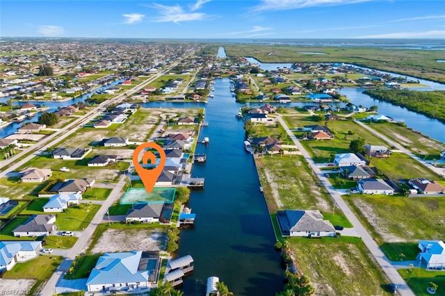 1522 NW 40th PL, Cape Coral, FL 33993