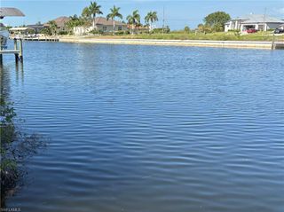 1522 NW 40th PL, Cape Coral, FL 33993