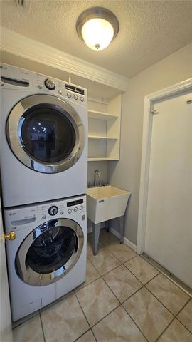 1506 SILKTREE COURT, Brandon, FL 33511