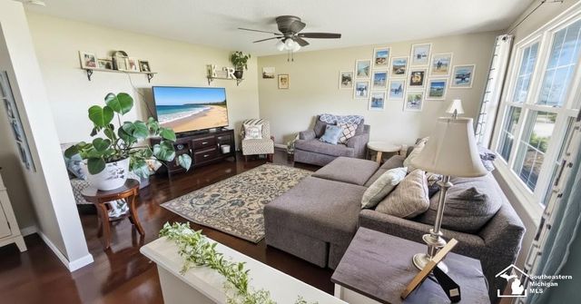 1860 W Rauch Road, Temperance, MI 48182