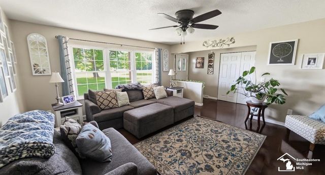 1860 W Rauch Road, Temperance, MI 48182
