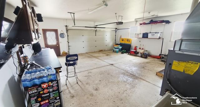 1860 W Rauch Road, Temperance, MI 48182
