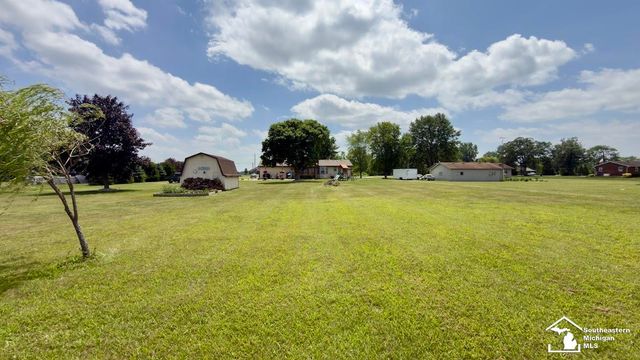 1860 W Rauch Road, Temperance, MI 48182