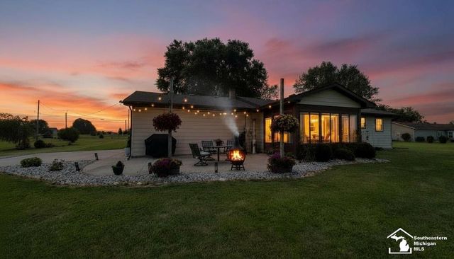1860 W Rauch Road, Temperance, MI 48182